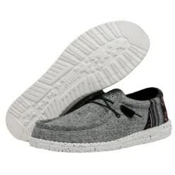 Wally Funk - Jacquard Black Aztec -Heydude Store 40010 0WI WALLY FUNK JACQUARD BLACK AZTEC LEFT 3