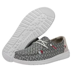 Wendy Boho - Embroidery Dark Grey -Heydude Store 40054 1GS WENDYBOHO EMBROIDERYDARKGREY PAIRBOTTOM