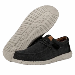 Wally Washed Canvas - Black 10 Wally Washed Canvas - Black -Heydude Store FW23 M 40296 001 WALLY WASHED CANVAS BLACK LEFT PAIROUTSOLE